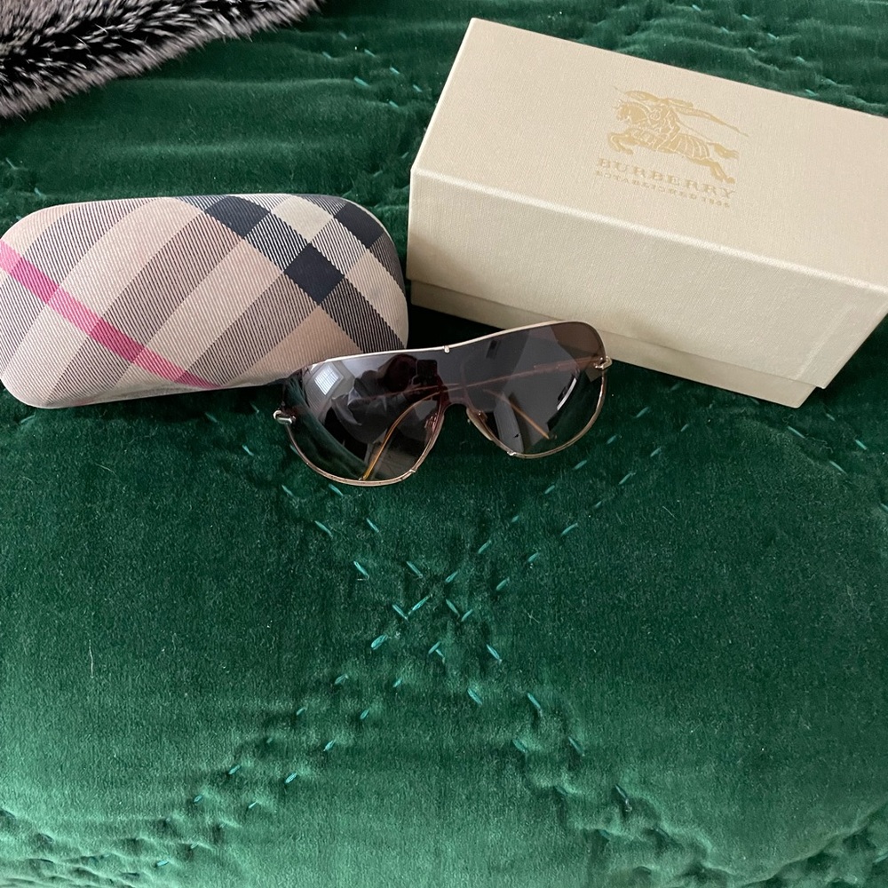 Authentic Burberry Sunglasses
